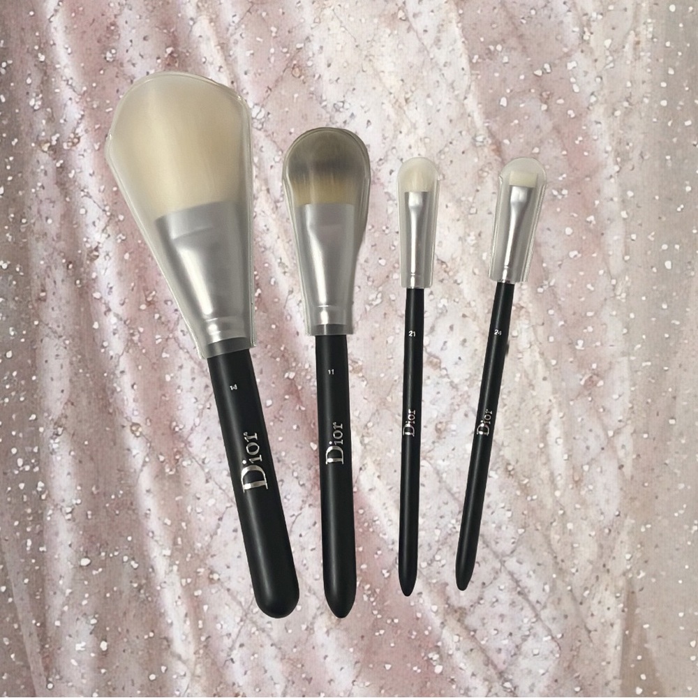 dior 4-piece backstage makeup brush bundle!